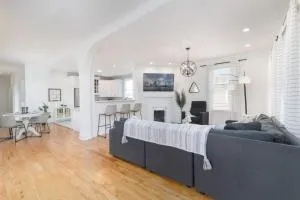 Stunning 2 Bedroom Apt in Historic Springfield - Springfield