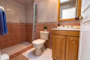 New York Style Boutique House - Exclusive Mansión with inside game room and premium área next to iconic Unicentro Shopping Mall