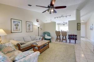 Bright Titusville Retreat with Lanai - WFH Friendly!