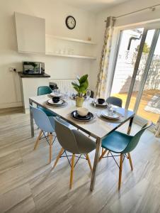 Stylish 3-Bed Executive Home Chislehurst, BR7