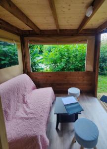 Insolite au Camping La Saline dArc et Senans