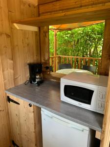 Insolite au Camping La Saline dArc et Senans