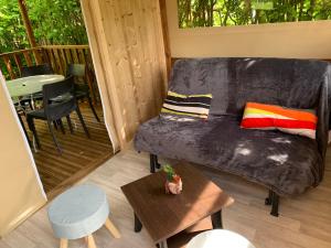 Insolite au Camping La Saline dArc et Senans