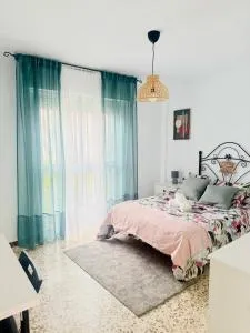 House in the heart of Dos Hermanas - 洛斯帕拉西奥西维利亚夫兰卡