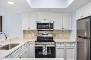 Charming 3BR 2BA Oceanfront Condo