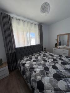 Cozy 1 bed flat in Tepelene- Joannas house