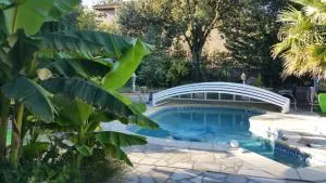 Studio confortable à Gaujac avec piscine partagée - 高加克