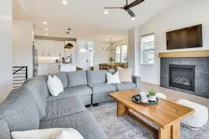 New Home with Amazing Views in Eden Less Than 6 Mi to Ski! - Brigham City