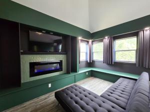 Copper Rose Retreat B&B