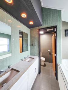 Copper Rose Retreat B&B