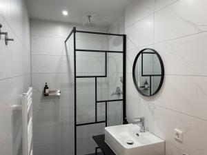 Urban Bliss Newly Renovated