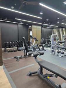 SMDC Red Residences Makati w own parking slot