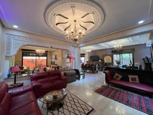 Comfort and Style in the Heart of the City - Villa T