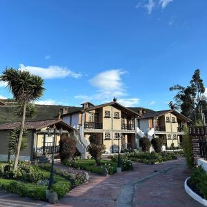 Hosteria El Surillal