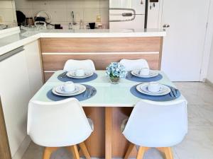Apto completo com ar, piscina 2 quartos