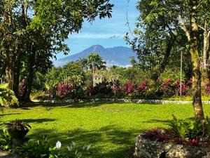 BALAI BANAHAW Vacation Farm and Private Resort