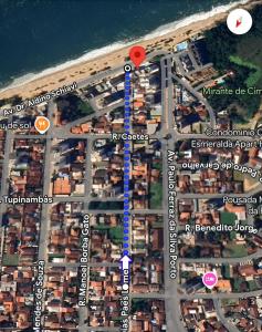 Casa Com piscina e Três Quartos Martim de Sá