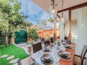 Villa con 2 Camere da Letto