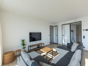 Spacious apartment with 3bedrooms close to the sea