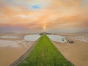 Studio in Middelkerke with Sea View