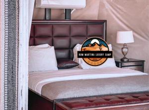 RUM MARTINA lUXURY CAMP