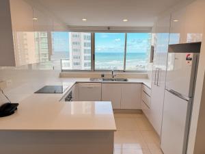 Peninsula Resort - Apartments by Gold Coast Holidays