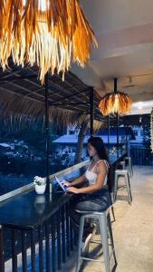 Duck & Drift - a Sleeper Hostel - Just 1,7km from Airport