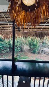Duck & Drift - a Sleeper Hostel - Just 1,7km from Airport