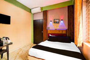 Hotel O SAS ROYAL GALAXY