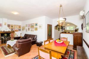 Holiday Home Field of Olives - Two Bedroom Holiday Home with Terrace