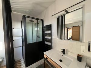 Belle maison de 4 chambres au bord du canal à Cazaux - FR-1-319-598