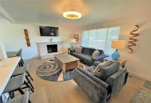 Modern 7-bedroom Home Near Downtown SLC - Mount Olympus