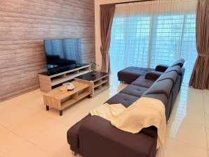 Beringin Bliss Double-Storey HomeSTAY - Kampong Paya Rengas