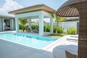 Mouana Breeze Mai Khao VIP 4-bedroom Pool Villa 9913