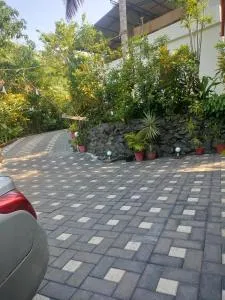 Varkala Budget FamilyRoom - Attingal