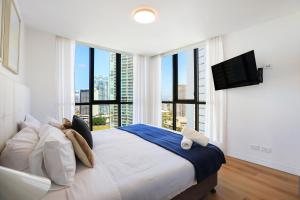 Rhapsody Surfers Paradise Beachfront Sleeps 6 - Optimise BNB