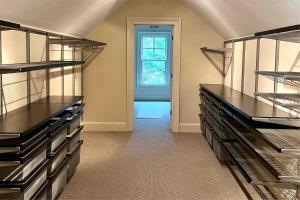 Luxury Buckhead executive Oasis for Family or work