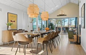 Lovely Home In Ebeltoft With Sauna