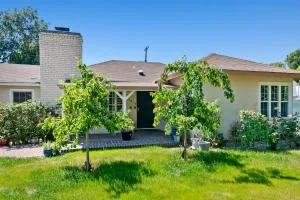 Luxury piano Villa home in studio city near universal studio & Hollywood for 8 - نورث هوليوود