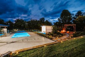 Moonlight at Mudgee - Chic Soirées & Private Cinema