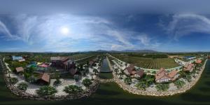 Hoàng Long Tropical Farmstay