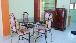 Maria Vilas First Floor