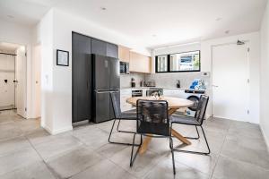 Coolum Beach Family Escape 5 min to Waves