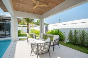 Mouana Breeze Maikhao 3-bedroom Pool Villa