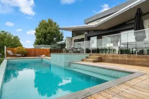 Resthaven by Ready Set Stay - BYO LINEN & TOWELS - 旺萨吉