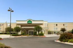 Wingate by Wyndham San Marcos