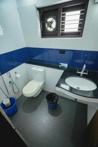 Raja Park Beach Resort - Resorts, Varkala