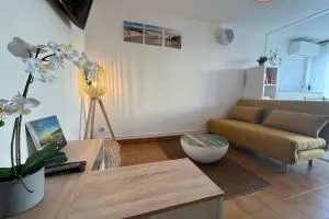 Appartement Jardin Piscine Proche de la mer - Нарбонн