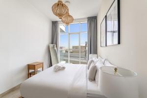 FIRST CLASS 1BR Elegant Marina Hideaway