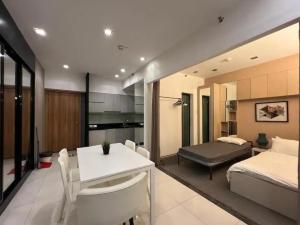 1BR Grand Riviera Suites by MrSayla